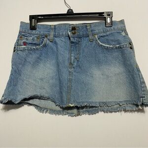 VTG Abercrombie Embroidered Denim Distressed Micro Mini Skirt Sz 6 Y2K